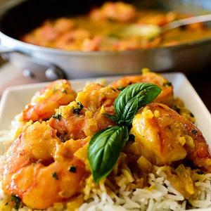 Cách làm cà ri tôm nước dừa