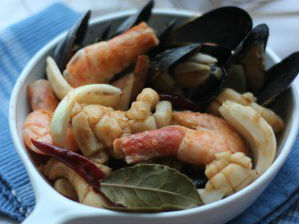 Cà-ri xanh hải sản