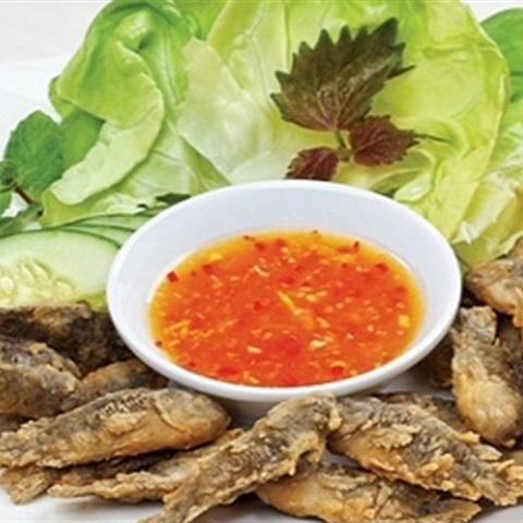 Cách làm cá rô bí chiên sốt me