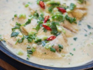 Cá sốt cà-ri nước cốt dừa