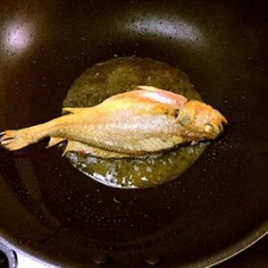 Cách làm cá sốt tương