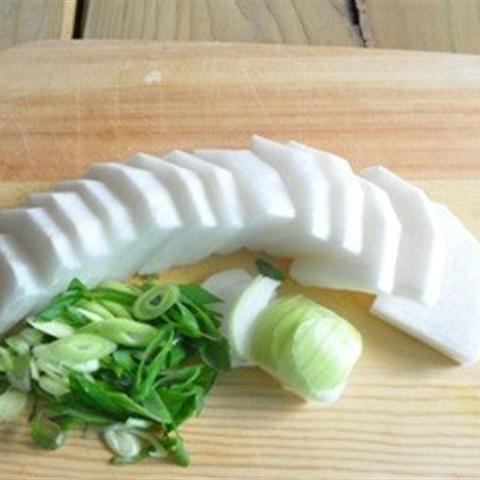 Cách làm cá thu kho củ cải