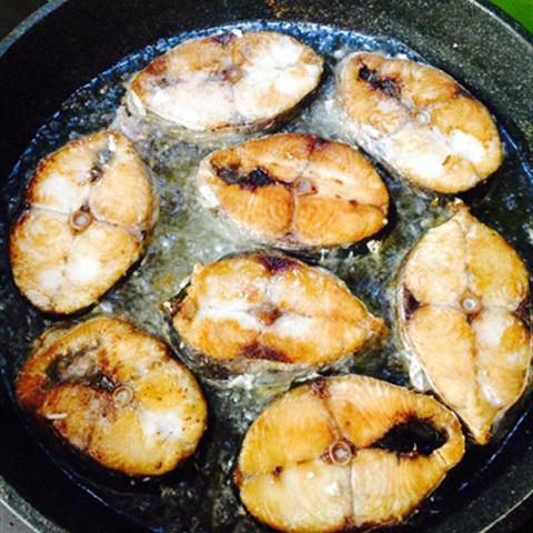 Cách làm cá thu rim gừng ớt