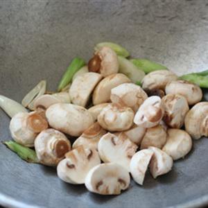 Cách làm cà tím kho nấm mỡ