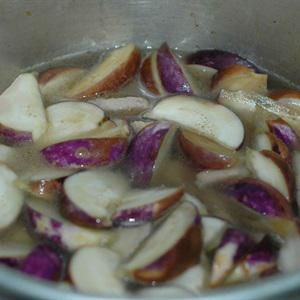 Cách làm cà tím om mẻ