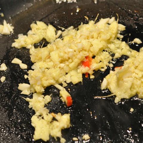 Cách làm cà tím sốt tỏi