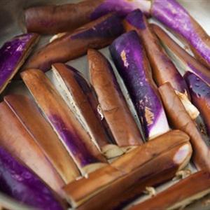 Cách làm cà tím xào hành tây