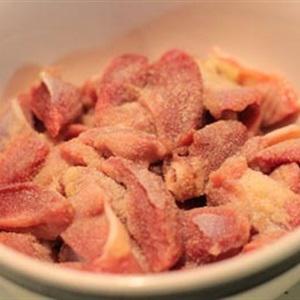 Cách làm cà tím xào mề gà