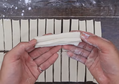 Cà tím xào ớt chuông và khoai tây cho người ăn kiêng