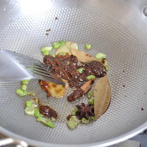 Cách làm cà tím xào thập cẩm