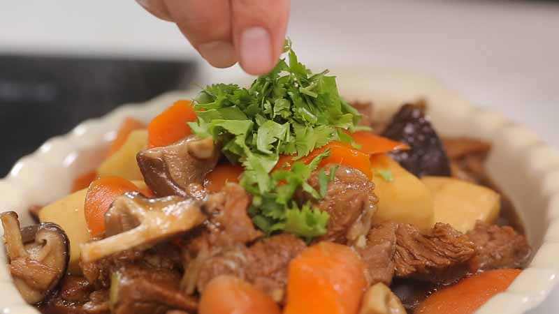 Cà tím xào thịt xay kiểu Tứ Xuyên ngon miễn chê