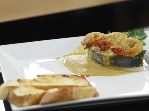 Cá tôm sốt cà ri