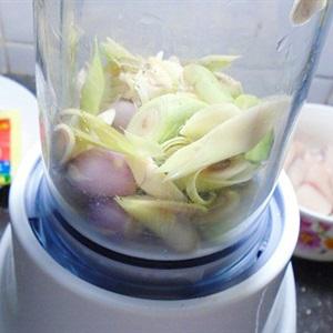 Cách làm cá trắm chiên sả ớt