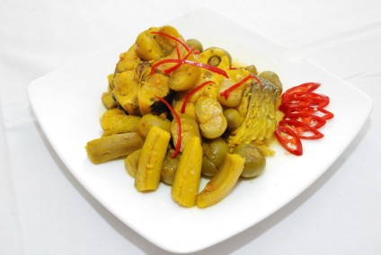 Cá trắm kho cà pháo