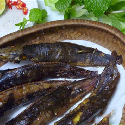 Cách làm cá trê nướng riềng mẻ
