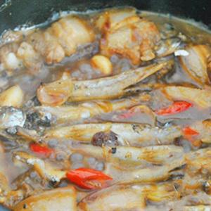 Cách làm cá trứng kho tiêu