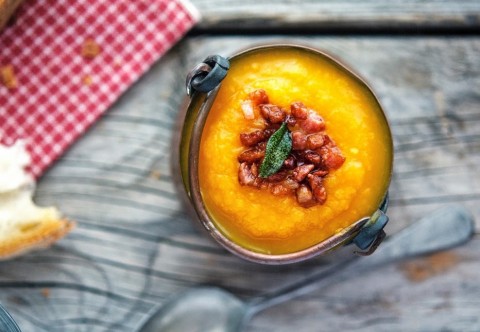 Cá trứng kho tiêu