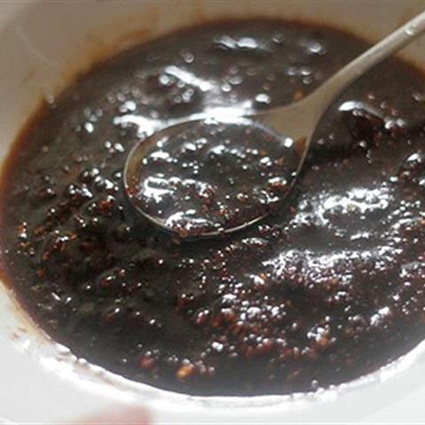 Cách làm cá trứng sốt tương đen