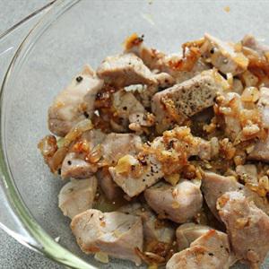 Cách làm cá viên sốt cà chua