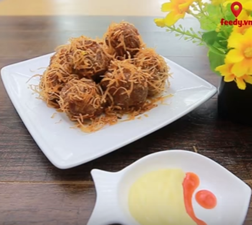 Cách chế biến hồng trà mật ong vị gừng cay ngọt