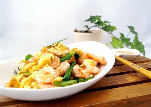 Cách hay làm Trứng chiên Tôm thơm ngon bổ dưỡng