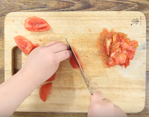 Cách kho cá bằng nồi cơm điện vừa thơm vừa mềm, không lo bị cháy