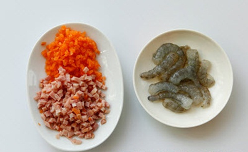 Cách làm bánh bao bí đỏ vừa mềm vừa ngon mà lạ miệng vô cùng