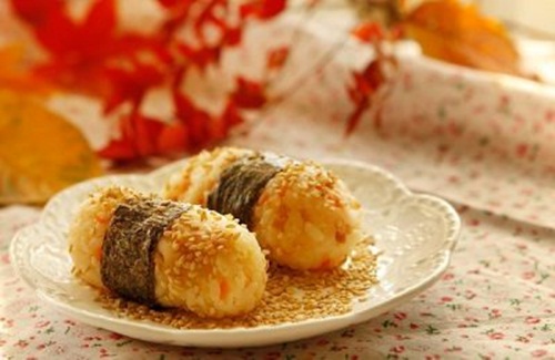 Cách làm bánh bao bí đỏ vừa mềm vừa ngon mà lạ miệng vô cùng