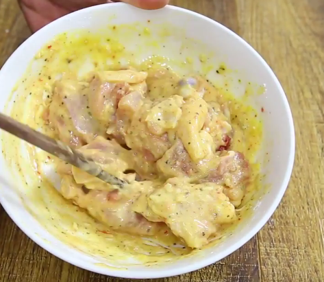 Cách làm bánh bao chỉ dẻo thơm bằng lò vi sóng trong vòng một nốt nhạc