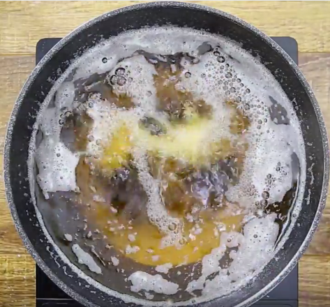 Cách làm bánh bao chỉ dẻo thơm bằng lò vi sóng trong vòng một nốt nhạc