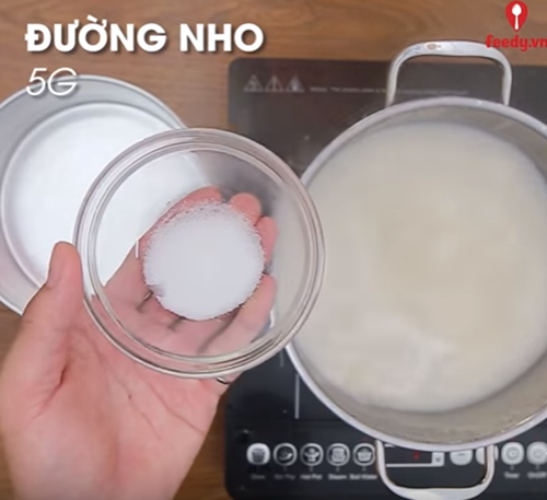 Cách làm bánh bí ngô tí hon ngon miệng, đẹp mắt