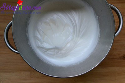 Cách làm bánh bông lan ngon đơn giản tại nhà