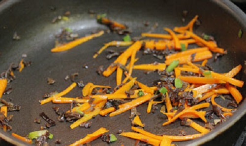 Cách làm bánh bông lan xốp mềm vô cùng đơn giản bằng nồi cơm điện