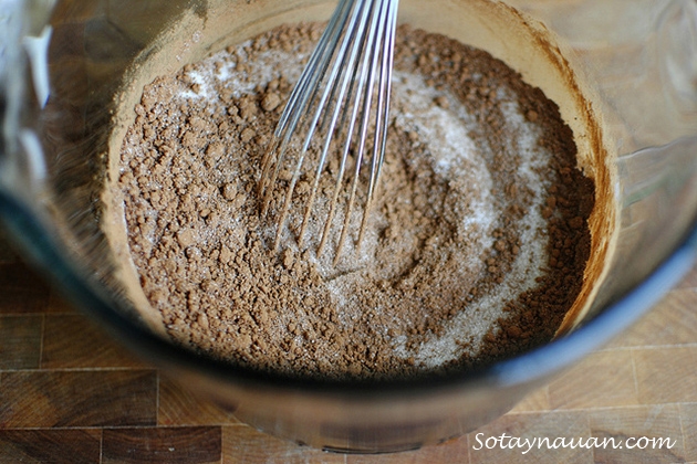 Cách làm bánh chocolate (Chocolate Pie)