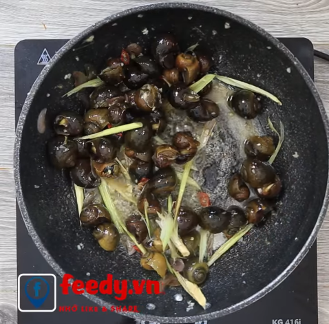 Cách làm bánh chuối úp ngược thơm ngon khó cưỡng chỉ với 1 chiếc nồi cơm điện