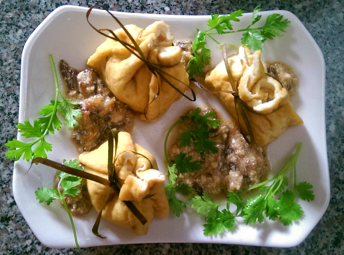 Cách làm bánh flan hình trái tim độc đáo