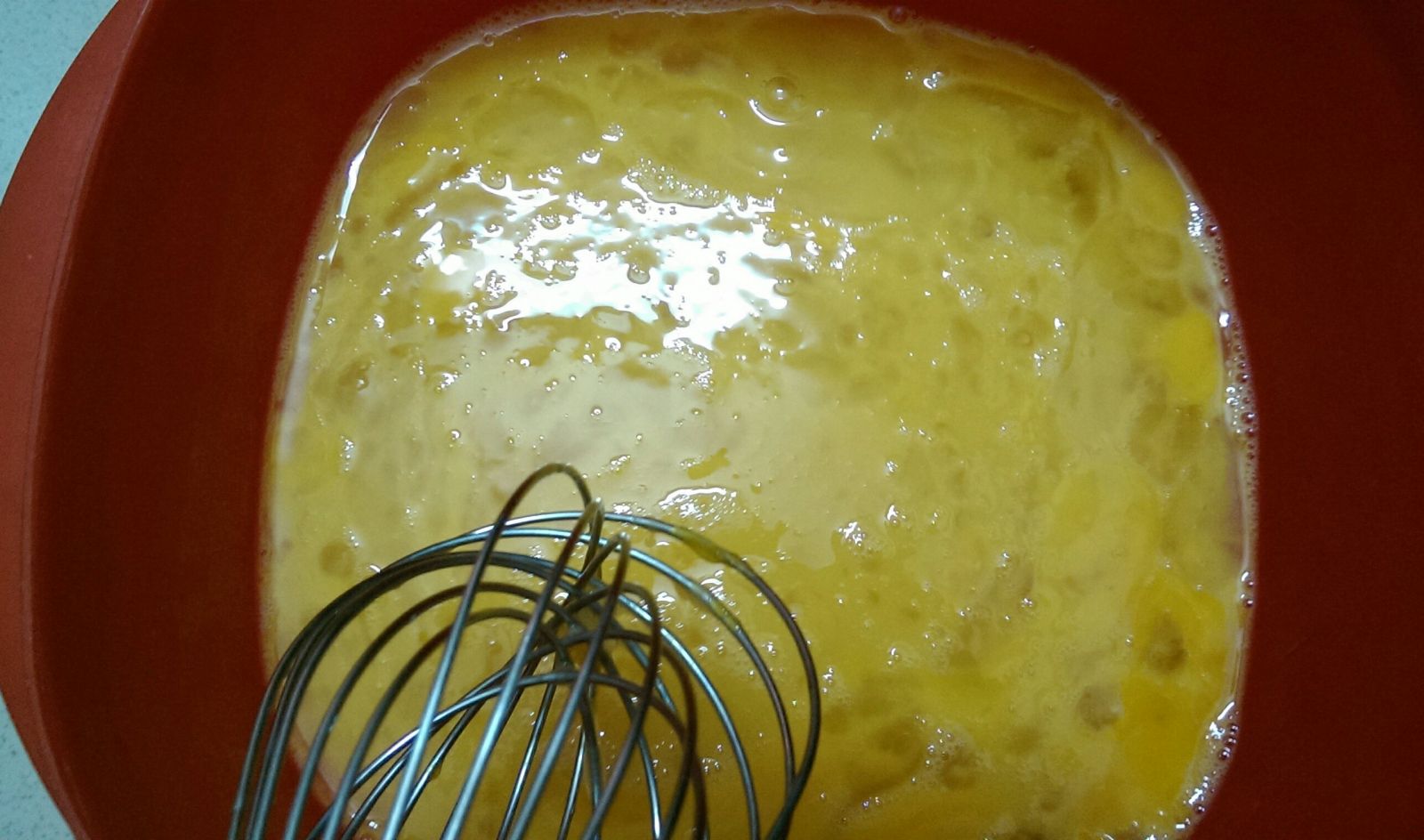 Cách làm bánh flan hình trái tim độc đáo