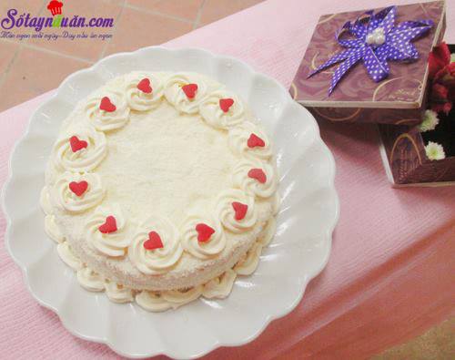 Cách làm bánh gato kem dừa tặng bé nhân quốc tế thiếu nhi