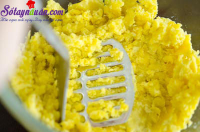 Cách làm bánh khoai lang chiên tẩm đường cực ngon