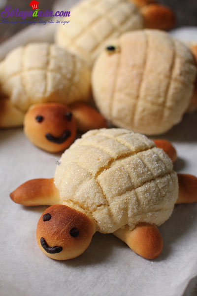 Cách làm bánh Melon pan thơm ngon hấp dẫn