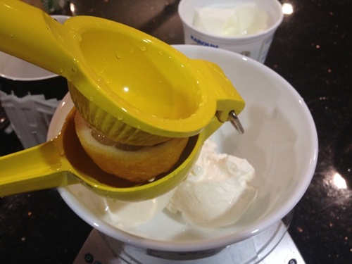 Cách làm bánh mousse chocolate chuối thơm ngậy cực đơn giản tại nhà