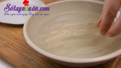 Cách làm bánh mousse dưa lưới giống Patbingsu Hàn Quốc