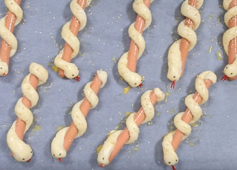 Cách làm bánh nếp nhân đậu đỏ dẻo thơm, bao nhiêu ăn cũng hết