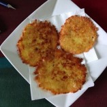 Cách làm bánh ngô chiên ngon ngày mưa