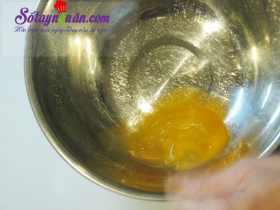 Cách làm bánh nhãn phủ đường cực dễ mà cực ngon