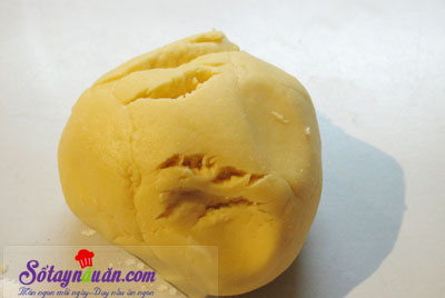 Cách làm bánh nhãn phủ đường cực dễ mà cực ngon