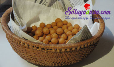 Cách làm bánh nhãn phủ đường cực dễ mà cực ngon