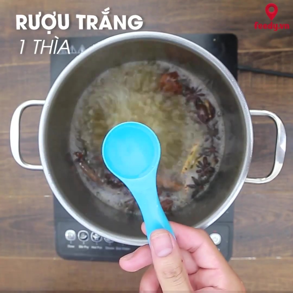 Cách làm bánh quy hạnh nhân hình con Sóc siêu yêu