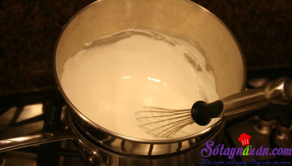 Cách làm bánh Sôcôla khúc cây, món quà Noel