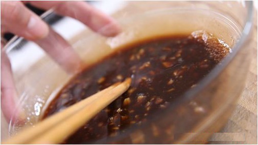 Cách làm bánh tôm kiểu mới vàng ươm, giòn rụm, đặc biệt thơm ngon